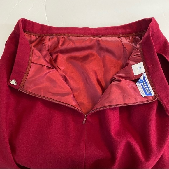 Pendleton Red 100% Virgin Wool 2 Pc. Suit Blazer Jacket Size 6 Skirt Size 12 - Picture 7 of 12